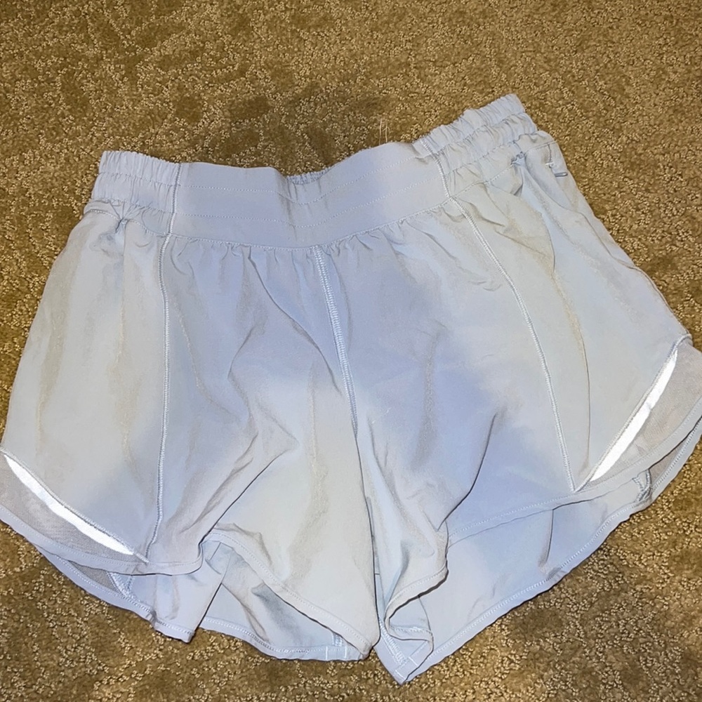 Lululemon hotty hot shorts 4”